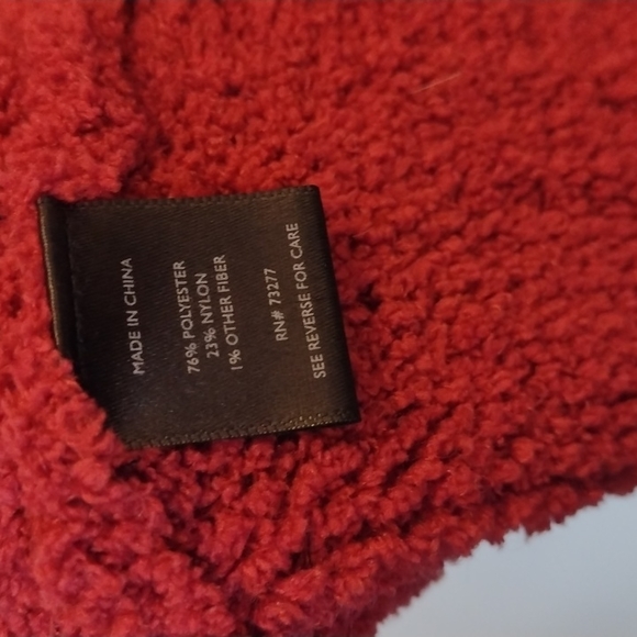 SIMPLY VERA PULL-OVER HOODIE SWEATER. VERY GOOD CONDITION. ANGLED BOTTOM FRONT- - Picture 7 of 8